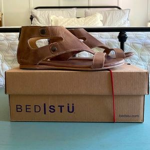 Bed Stu Soto Sandals size 8 in color Tan Rustic